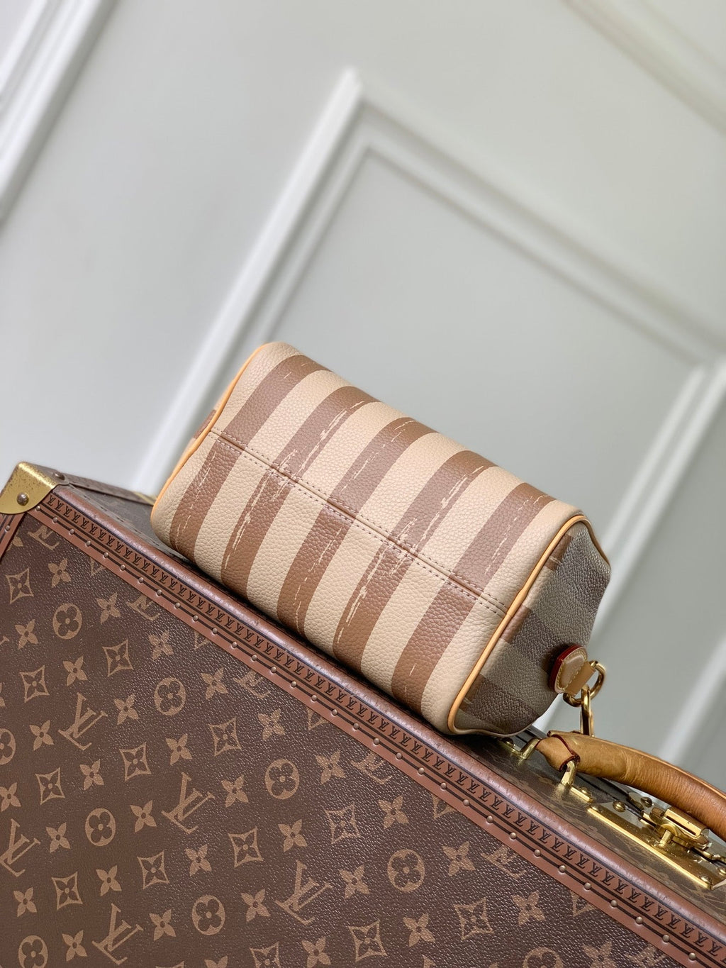 LV M28186 Louis Vuitton Speedy P9 Bandoulière 20 Bag Brown stripes