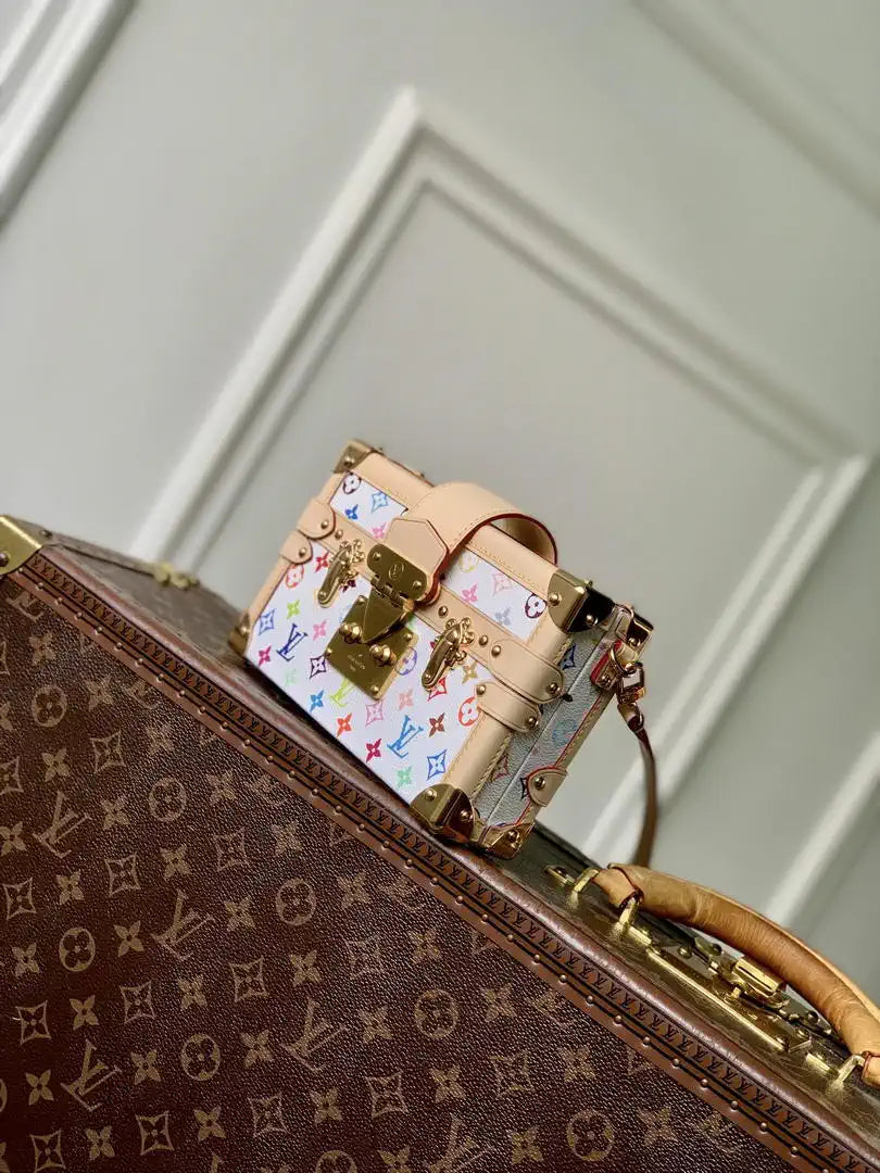 LV M28243 Louis Vuitton  LV x TM Petite Malle Handbag  Monogram White