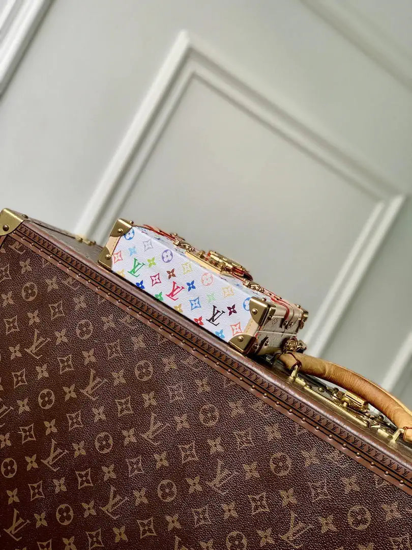 LV M28243 Louis Vuitton  LV x TM Petite Malle Handbag  Monogram White