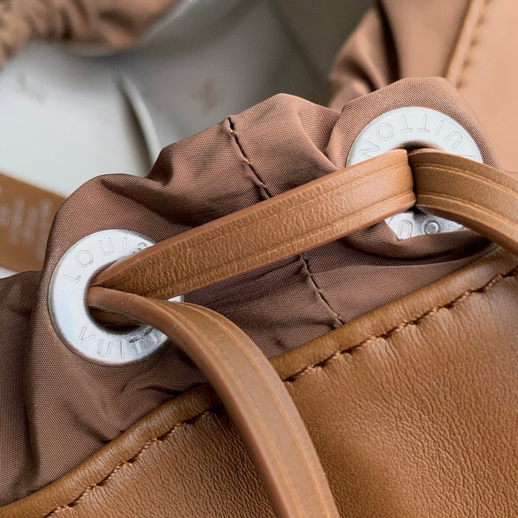 LV M28380 Louis Vuitton Montsouris Cargo Backpack Caramel