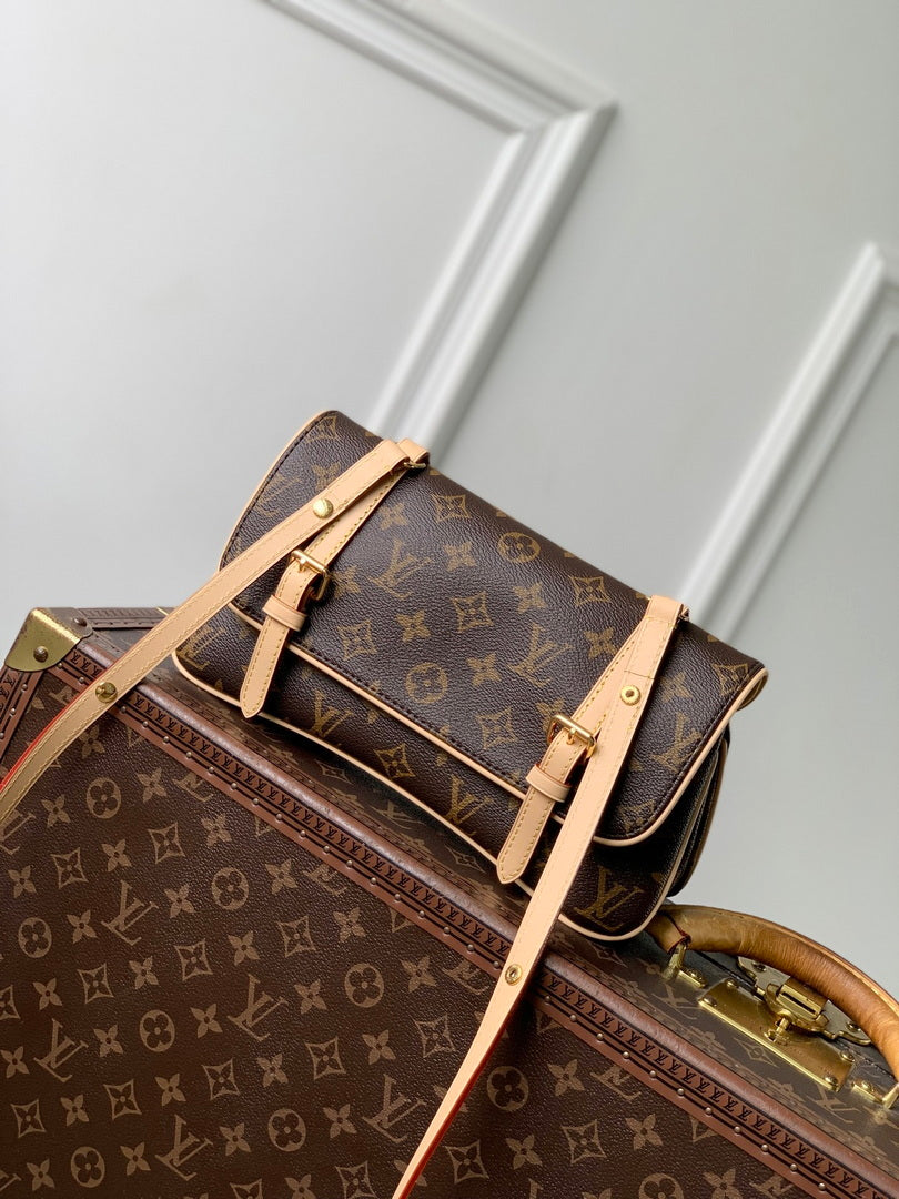 LV M28613 Louis Vuitton Marelle Hhandbag Monogram