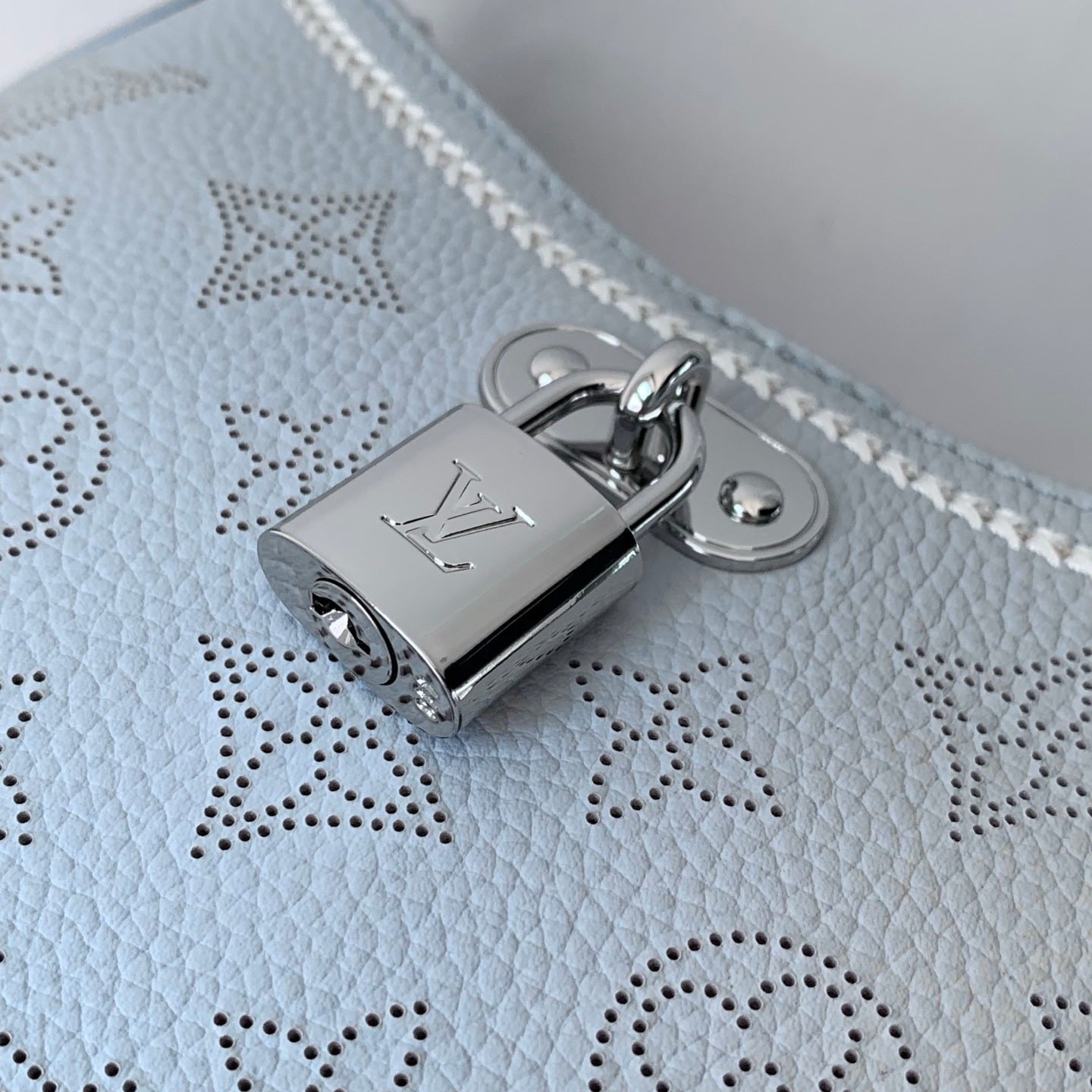 LV M28779 Louis Vuitton All Around PM Bag Bleu Olympe - Default Title - View 5