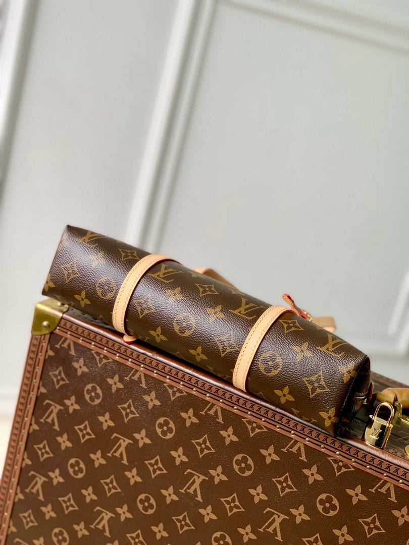 LV M28953 Louis Vuitton Squire East West Bag