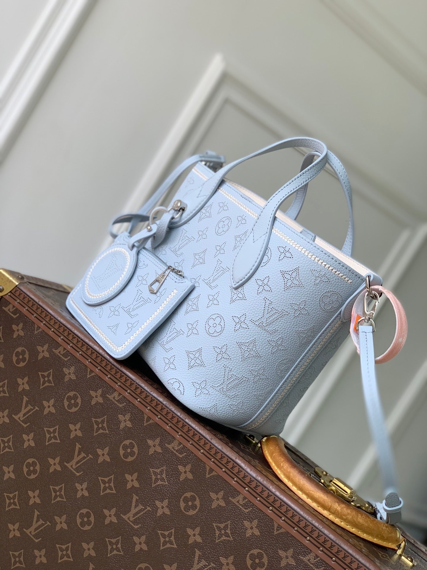 LV M29375 Louis Vuitton Blossom PM Handbag Bleu Olympe - Default Title - View 2