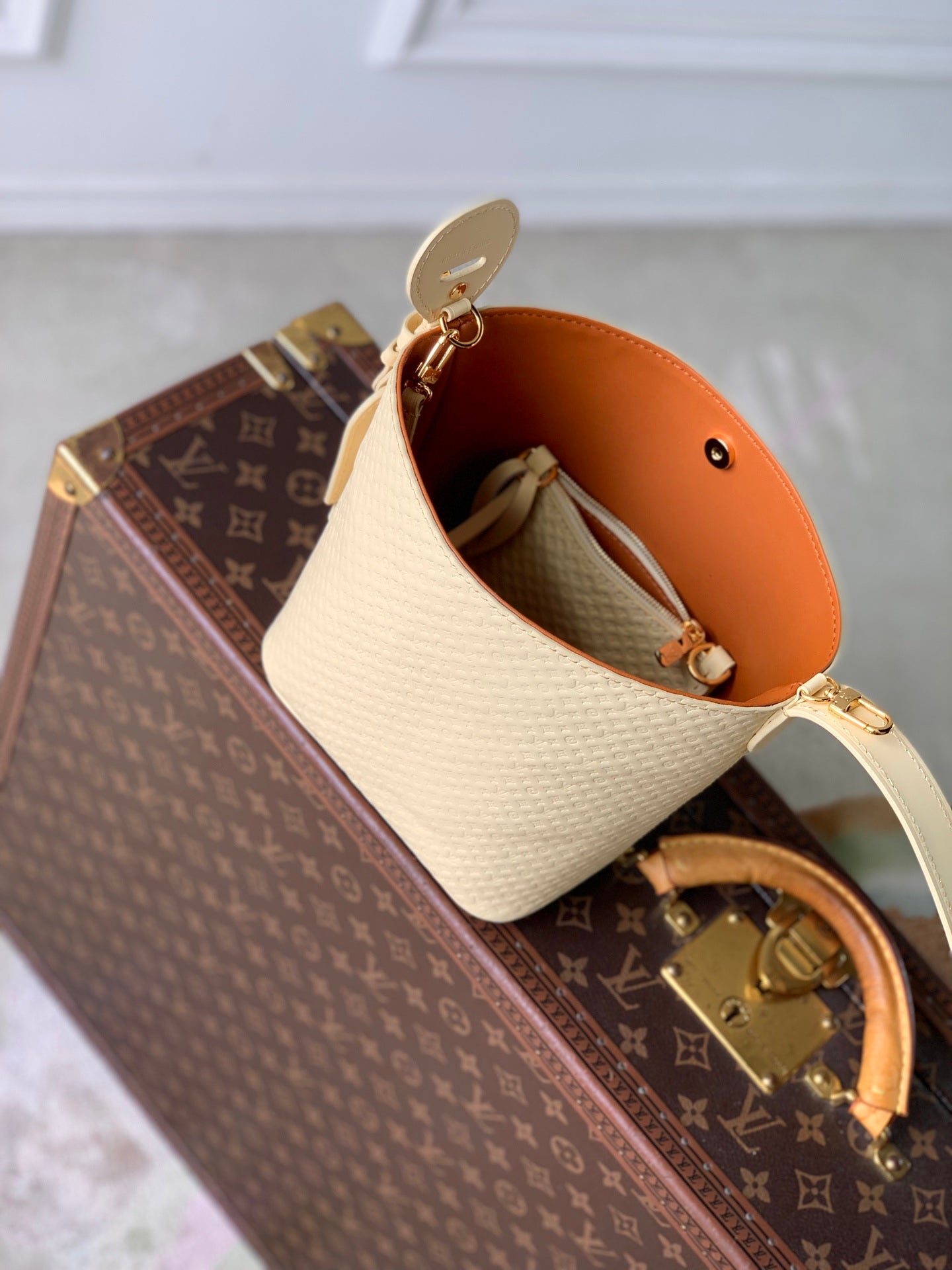 LV M29479 Louis Vuitton All In BB Bag Banane - Default Title - View 9