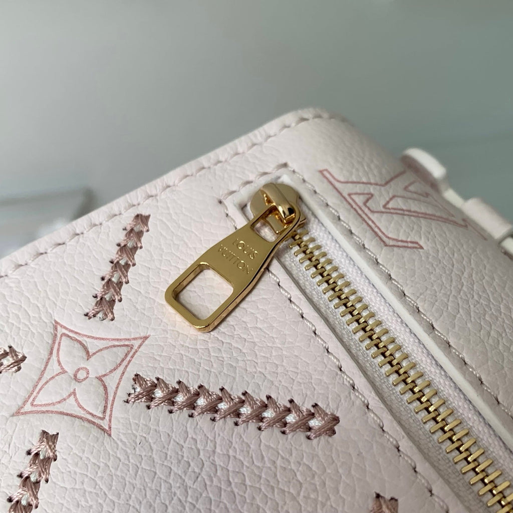 LV M29488 Louis Vuitton Pochette Métis East West Bag Light Bliss Couture