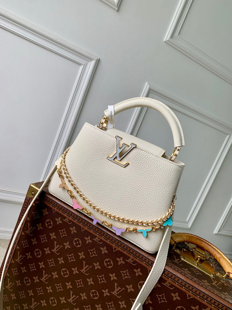 LV M29608 Louis Vuitton Capucines BB Bag Taurillon Leather Off-white