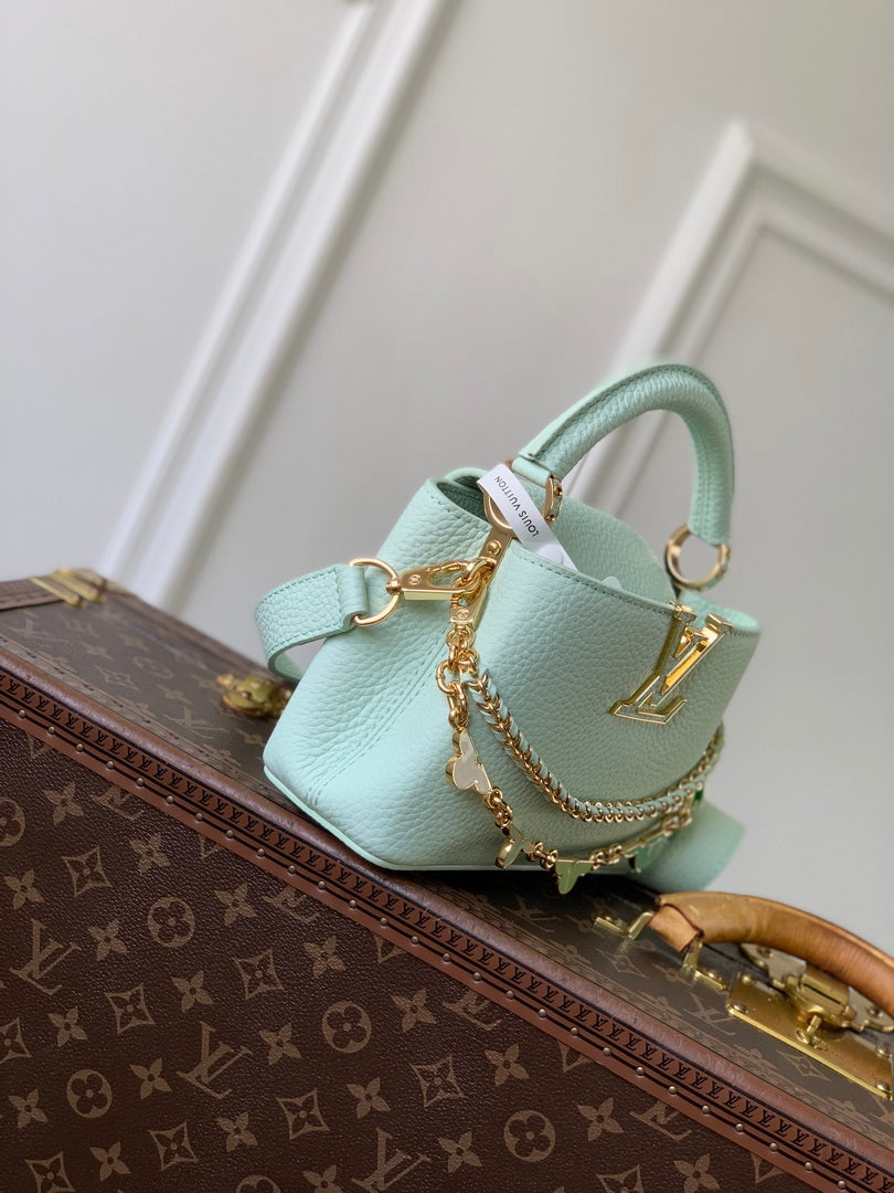 LV M29951 Louis Vuitton Capucines Mini Bag M29608 Minty