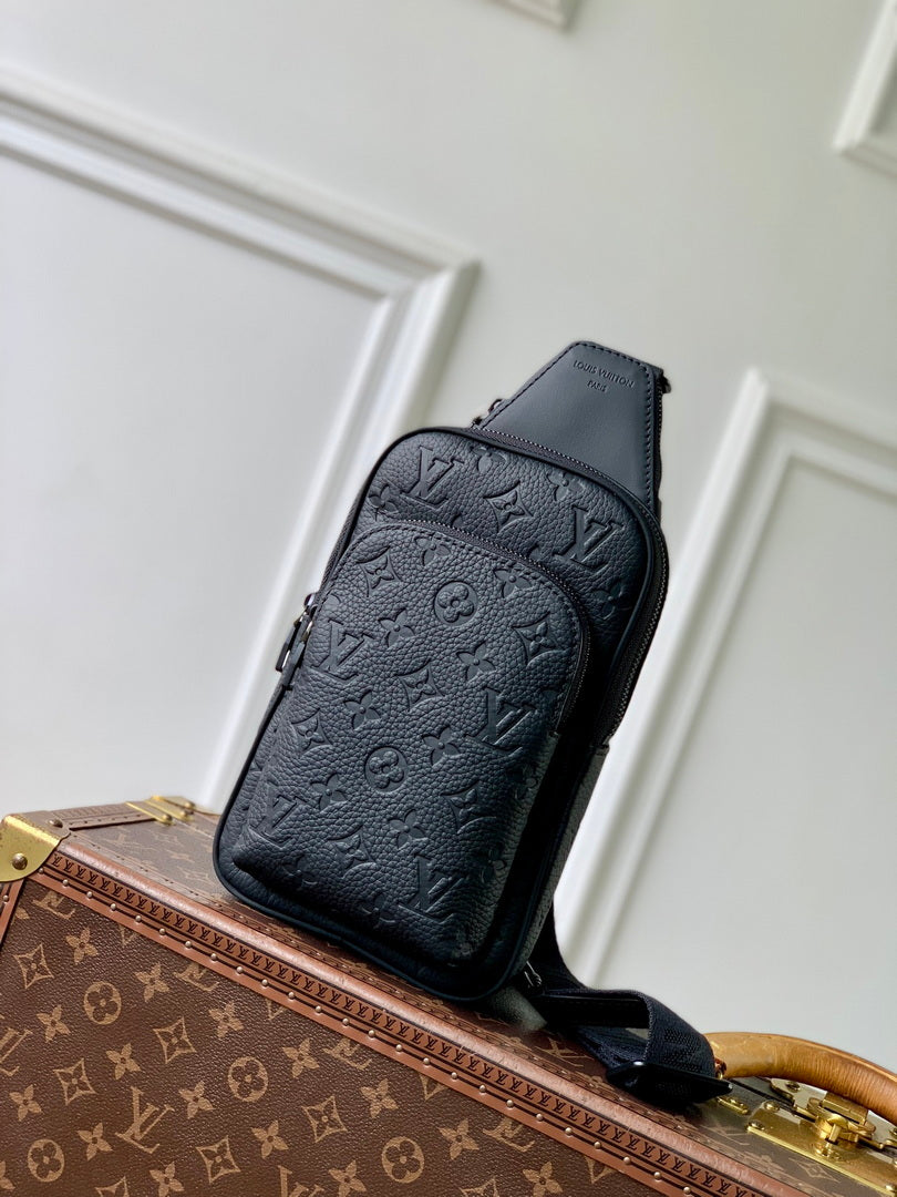 LV M2A354 Louis Vuitton Avenue Slingbag PM Black