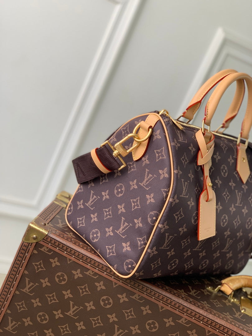LV M2A454 Louis Vuitton Speedy 30 Bandoulière Louis Vuitton Silk Tech Bag