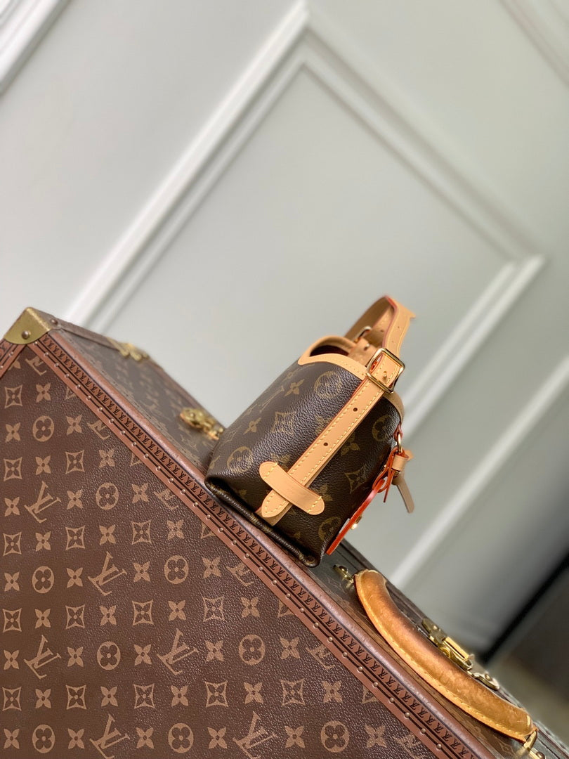 LV M2A711 Louis Vuitton Nano CarryAll Bag Monogram