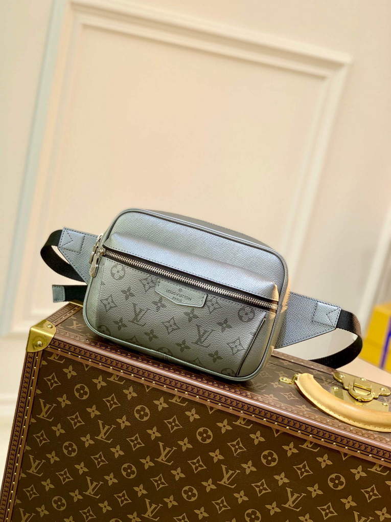 LV M30247 Louis Vuitton Outdoor Bumbag Silver - Default Title - View 1