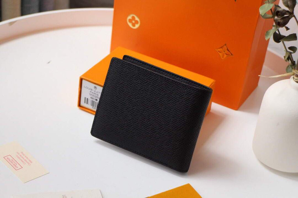 LV M30295 Louis Vuitton Multiple Wallet taiga Black