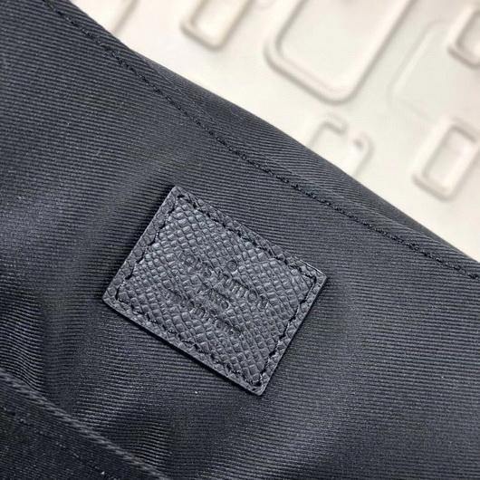 LV M30360 Louis Vuitton Roman pm taiga M30362 Bag M32726 Black - Voguebags