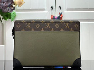 LV M30583 Louis Vuitton Pochette Voyage Steamer Bag Green - luxibagsmall