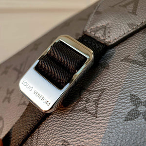 LV M30830 Louis Vuitton Outdoor Messenger Silver - Default Title - View 8