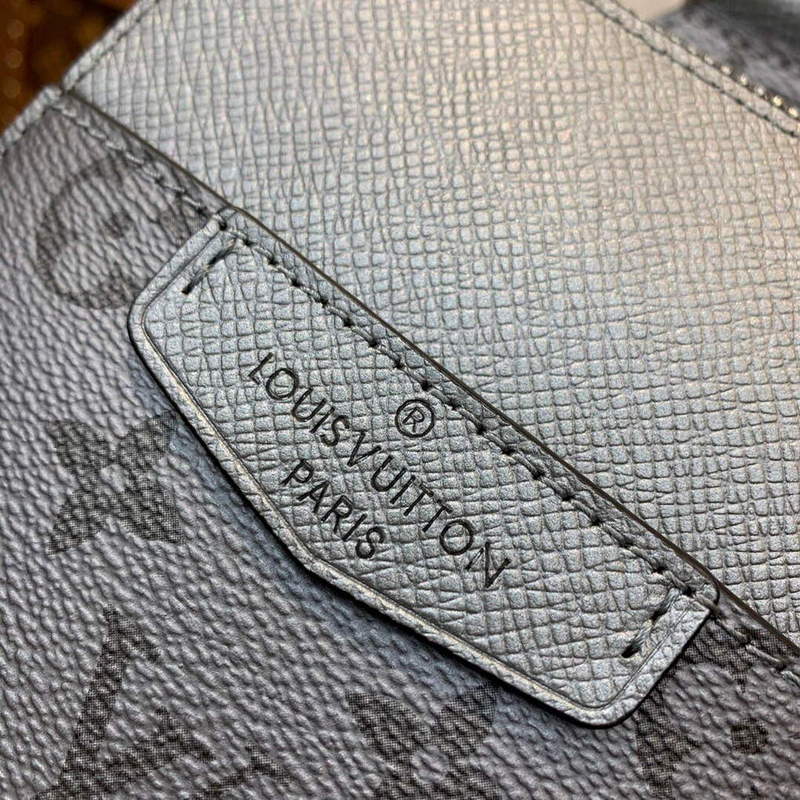 LV M30833 Louis Vuitton Outdoor Slingbag Gunmetal gray - Default Title - View 4