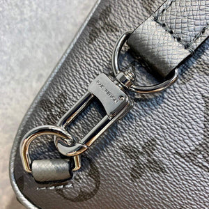 LV M30833 Louis Vuitton Outdoor Slingbag Gunmetal gray - Default Title - View 5