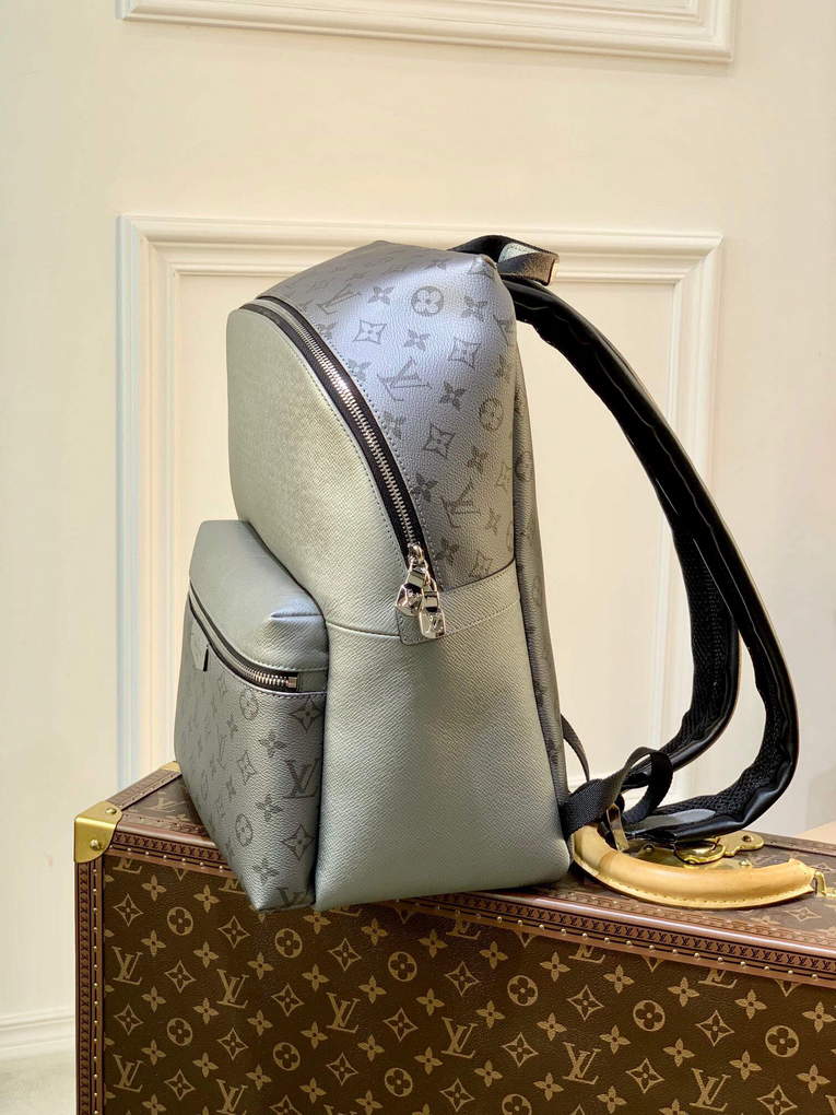 LV M30835 Louis Vuitton Discovery Backpack PM Silver - Default Title - View 3