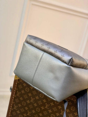 LV M30835 Louis Vuitton Discovery Backpack PM Silver - Default Title - View 4