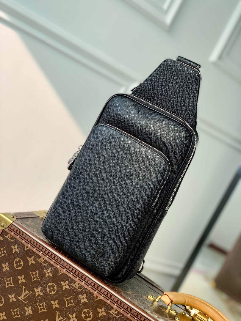 LV M30859 Louis Vuitton Avenue Sling Bag Black - Default Title - View 1