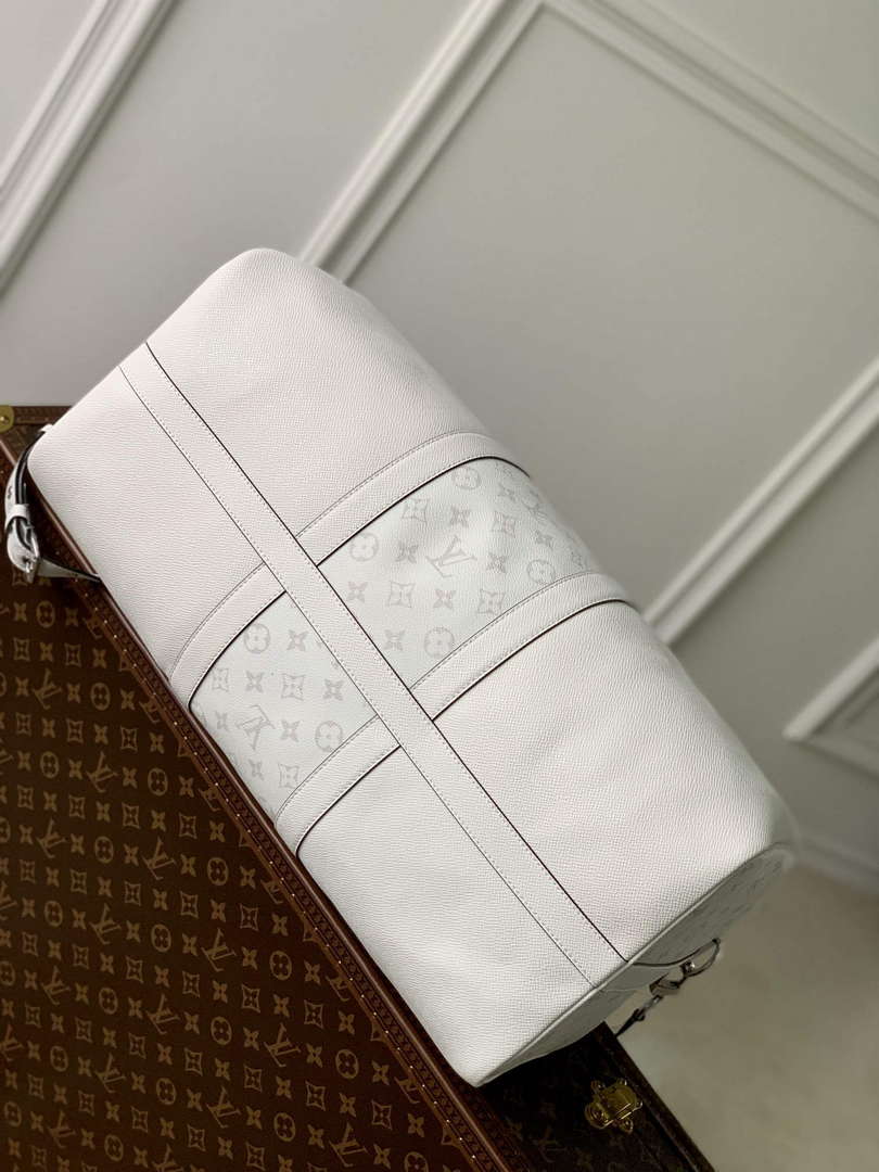 LV M30885 Louis Vuitton Keepall Bandouliere 50 Bag Optic White