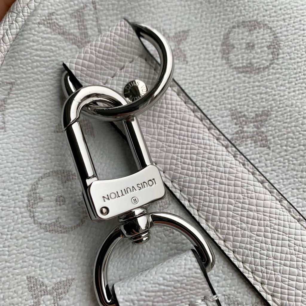 LV M30885 Louis Vuitton Keepall Bandouliere 50 Bag Optic White