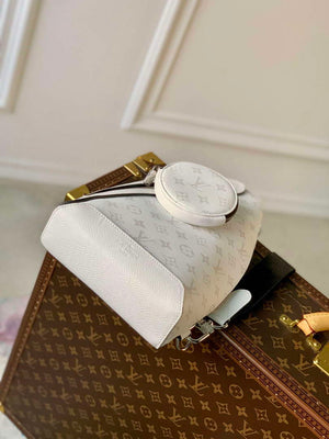 LV M30936 Louis Vuitton Duo Sling Bag White - Default Title - View 4