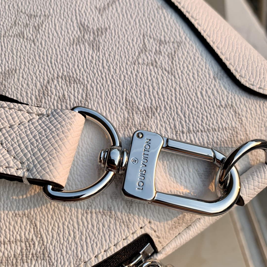 LV M30936 Louis Vuitton Duo Sling Bag White - Default Title - View 9