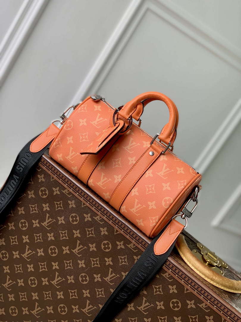 LV M31044 Louis Vuitton Keepall Bandouliere 25 Bag Tangerine