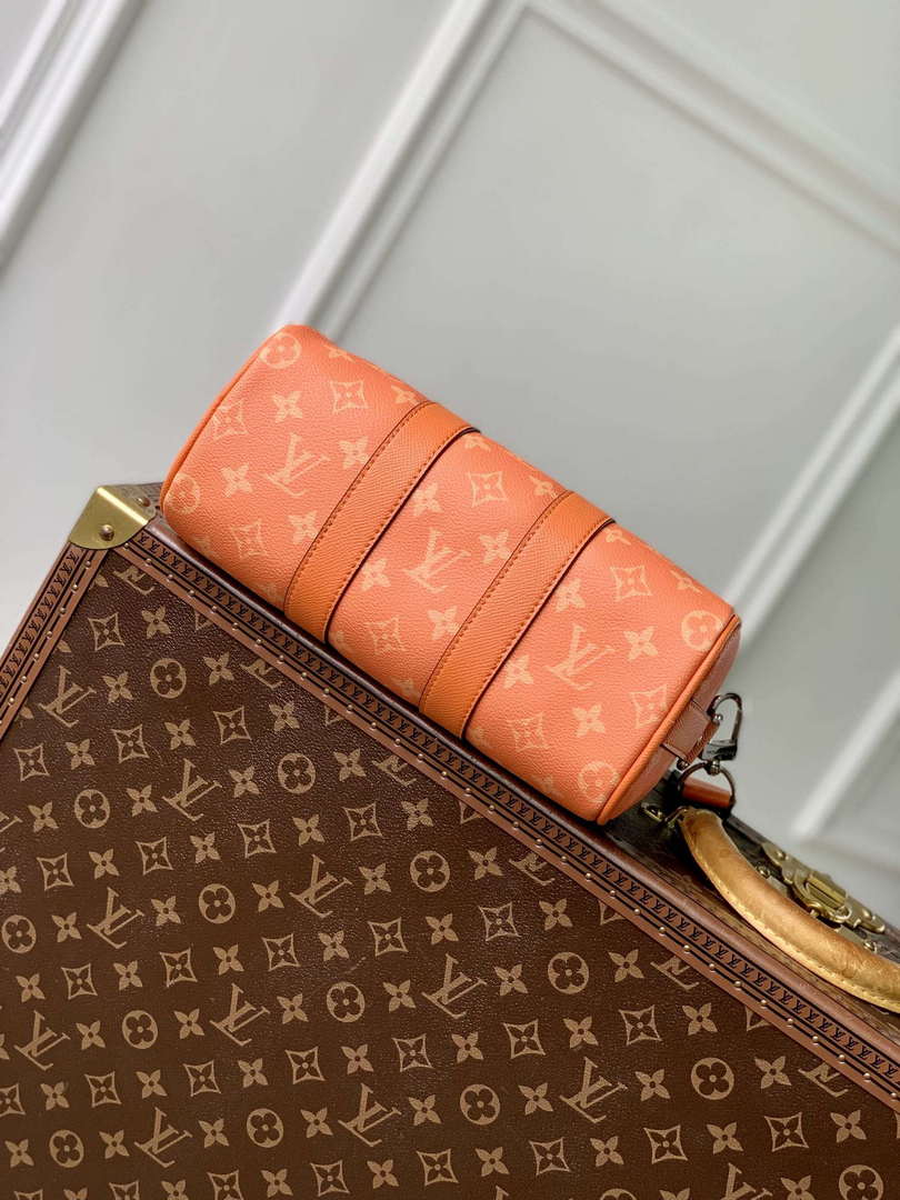 LV M31044 Louis Vuitton Keepall Bandouliere 25 Bag Tangerine