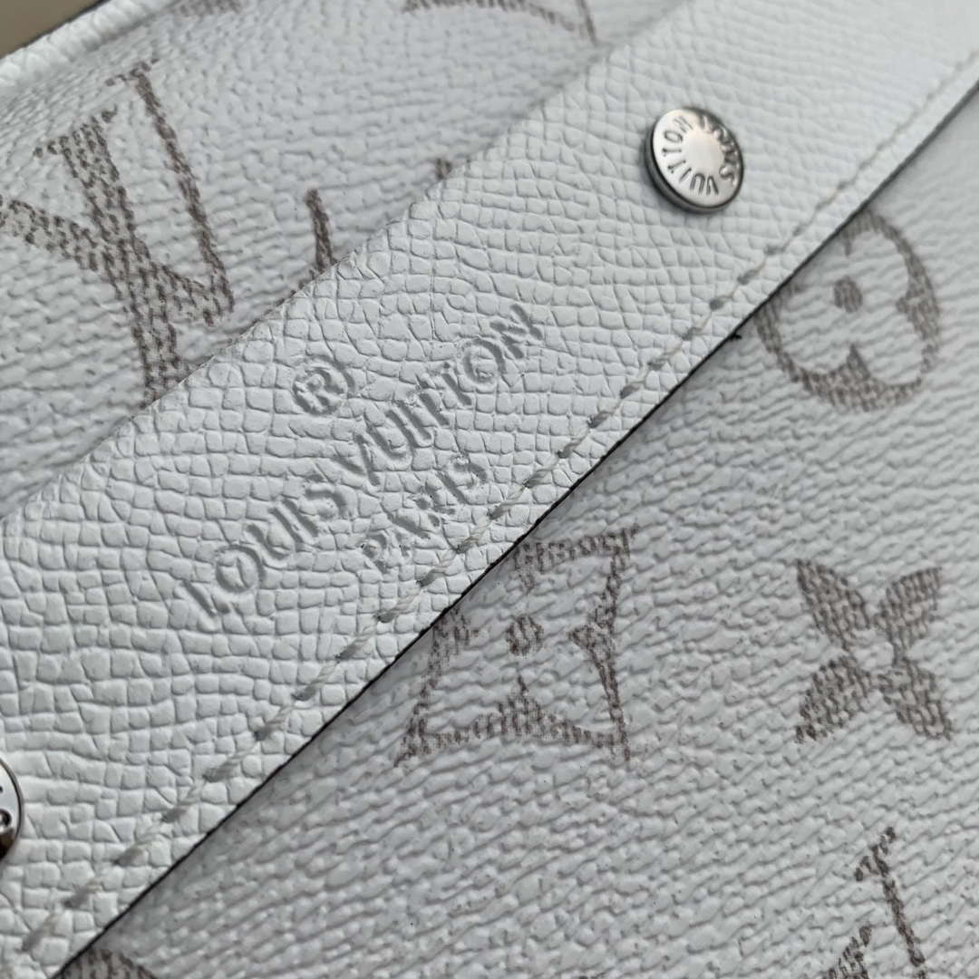 LV M31069 Louis Vuitton M14073 Alpha Messenger Bag Optic White - Default Title - View 5