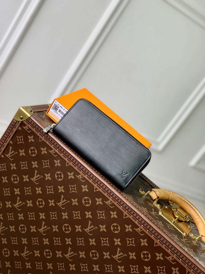 LV M31071 Louis Vuitton Zippy Wallet Black EPI - Default Title - View 1