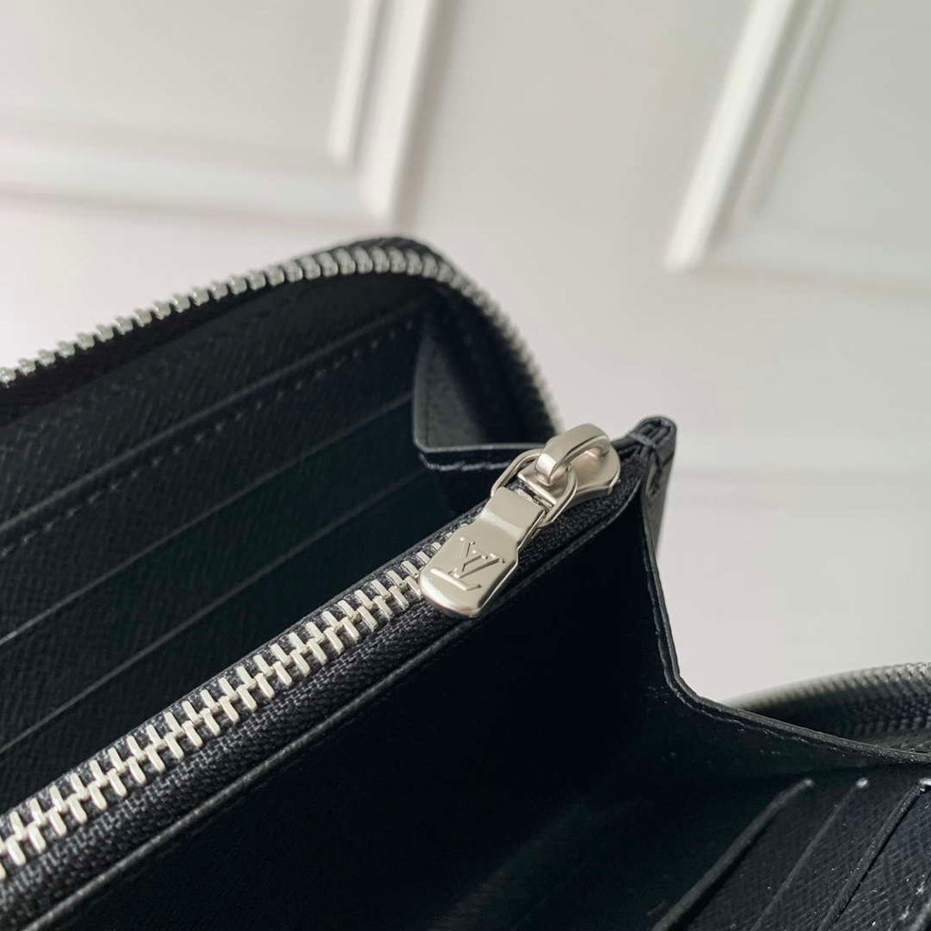 LV M31071 Louis Vuitton Zippy Wallet Black EPI