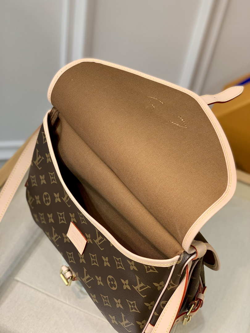 LV M40710 Louis Vuitton Saumur Messenger Monogram Bag - Default Title - View 7
