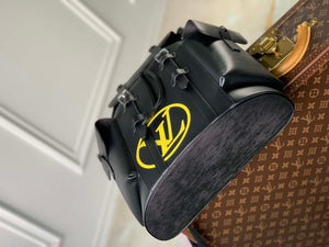 LV M41079 Louis Vuitton Christopher MM Epi Black With Yellow Logo - Default Title - View 4