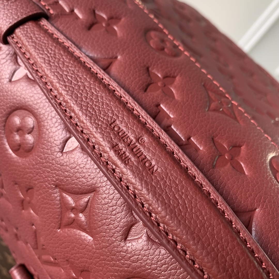 LV M41487 Louis Vuitton Pochette M¨¦tis Handbag Wine Red - Default Title - View 4