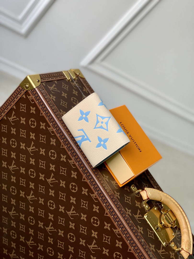 LV M41938 Louis Vuitton Victorine Wallet Blue