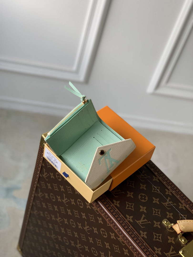 LV M41938 Louis Vuitton Victorine Wallet Matcha Green - Default Title - View 6