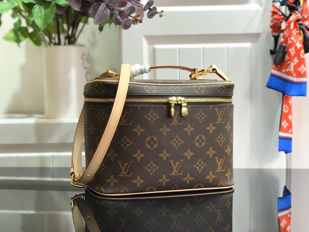 LV M42265 Louis Vuitton Croisette Damier Ebene - Default Title - View 1