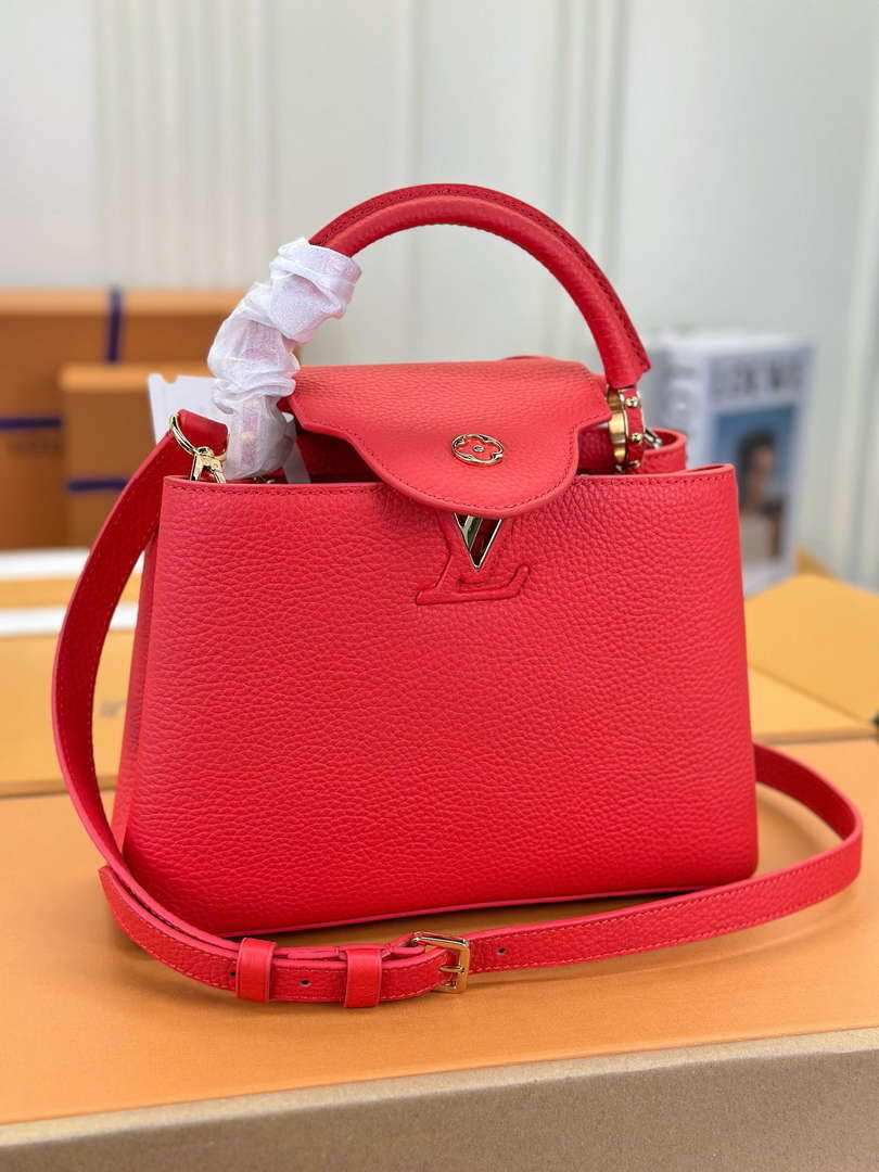 LV M43935 Louis Vuitton Capucines BB Handbag Taurillon Red - Default Title - View 2