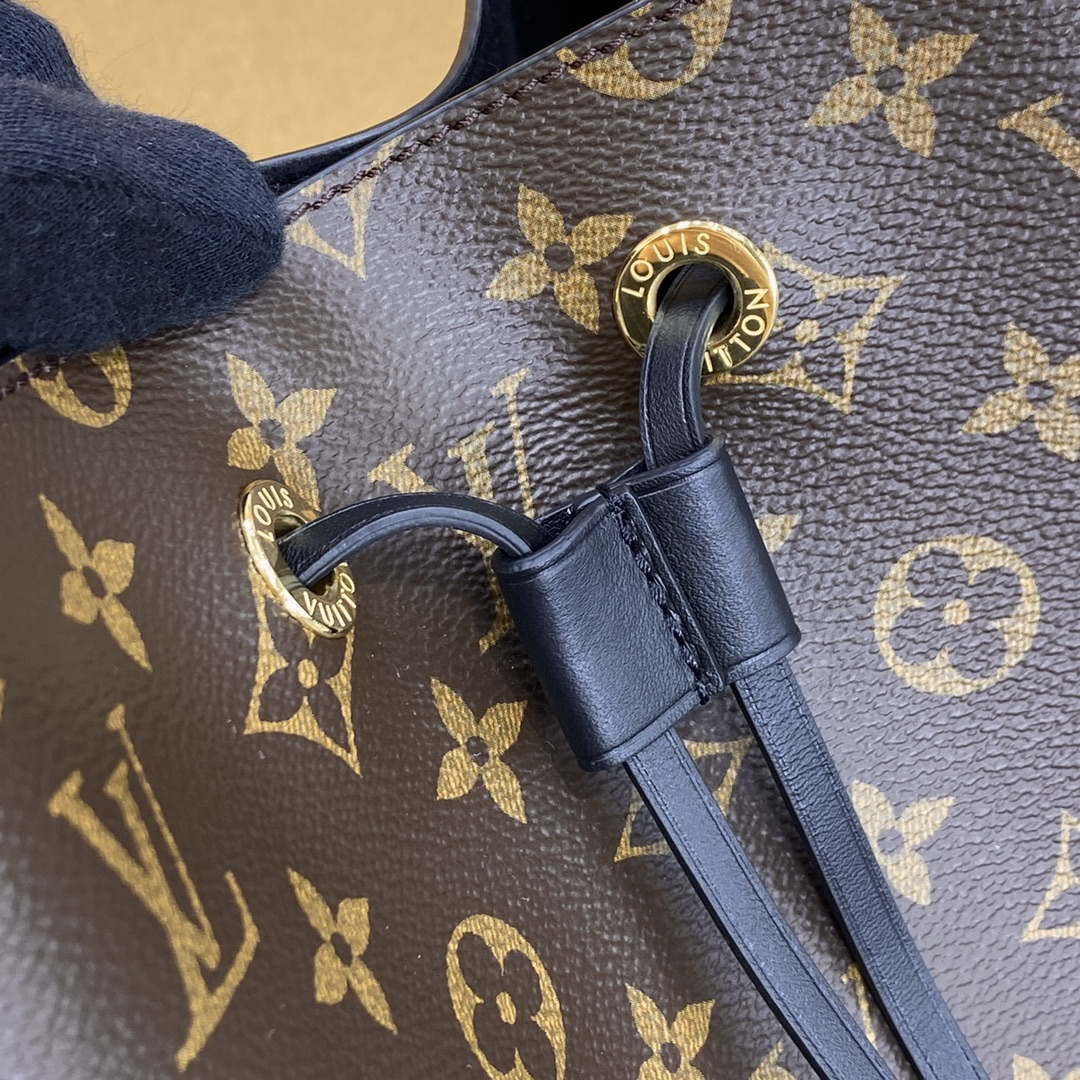 LV M44020 Louis Vuitton N¨¦ONO¨¦ MM Bag Monogram Black