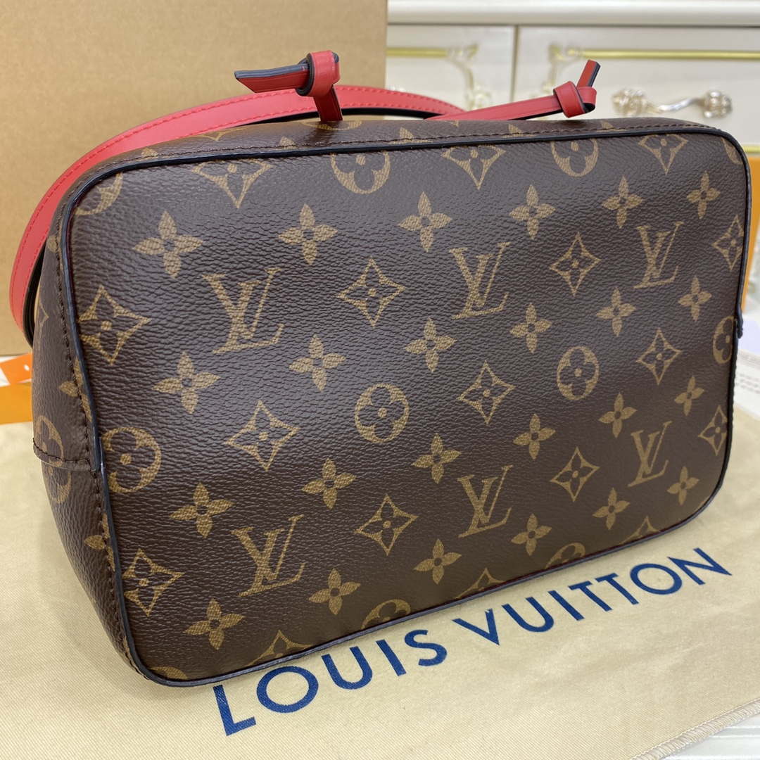 LV M44021 Louis Vuitton N¨¦ONO¨¦ MM Bag Monogram Red