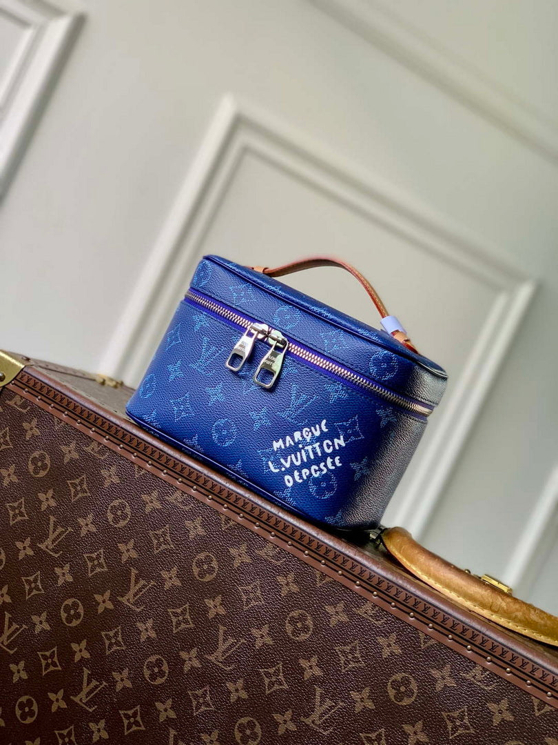 LV M44495 Louis Vuitton Nice Mini Beauty Case Blue