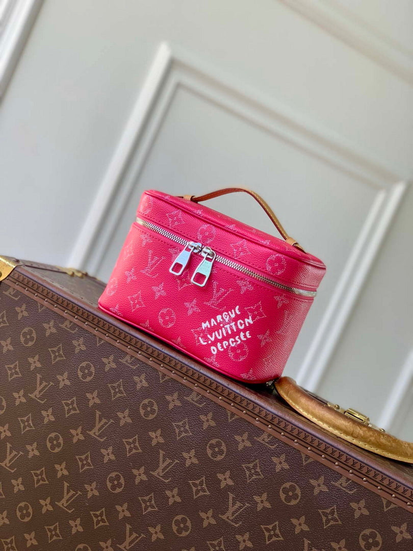 LV M44495 Louis Vuitton Nice Mini Beauty Case Fuchsia
