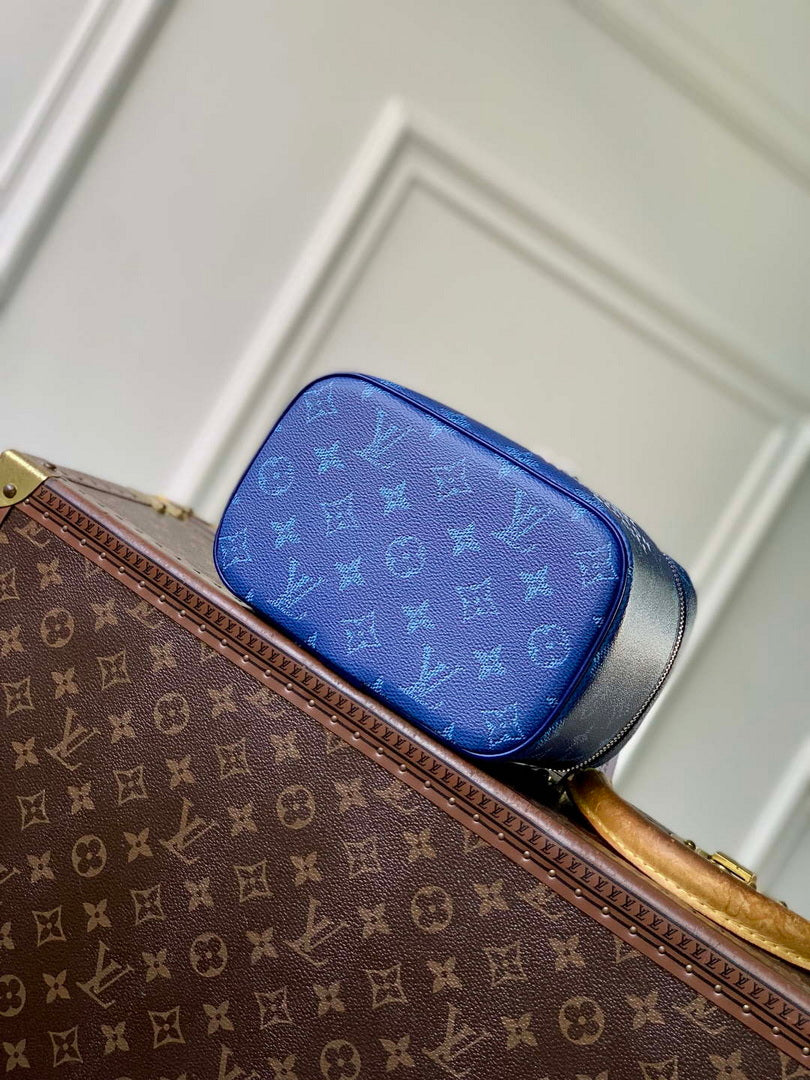 LV M44495 Louis Vuitton Nice Mini Beauty Case Blue