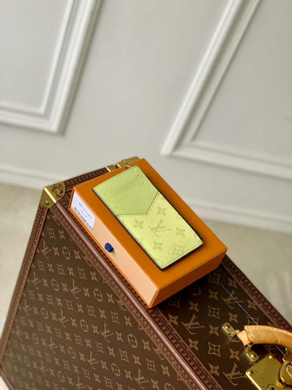 LV M14109 Coin Card Holder Taigarama Lemon Yellow