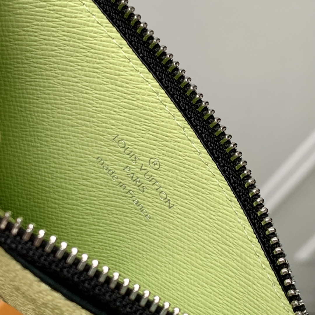 LV M14109 Coin Card Holder Taigarama Lemon Yellow