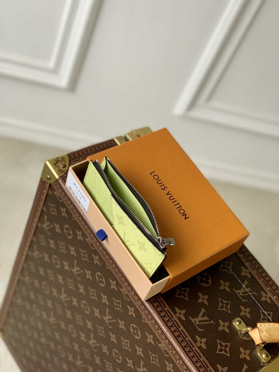 LV M14109 Coin Card Holder Taigarama Lemon Yellow