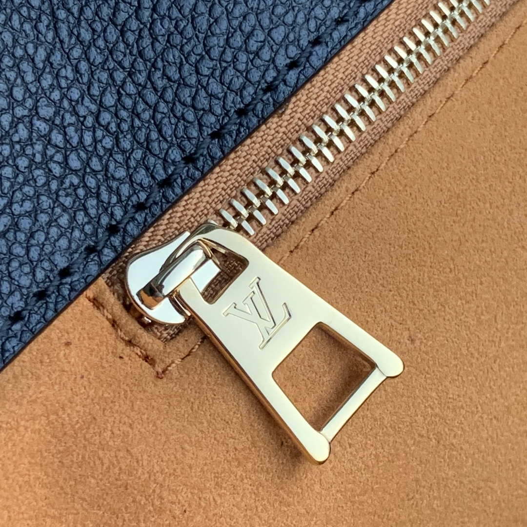 LV M44925 Louis Vuitton Onthego GM Tote Bag - Default Title - View 6